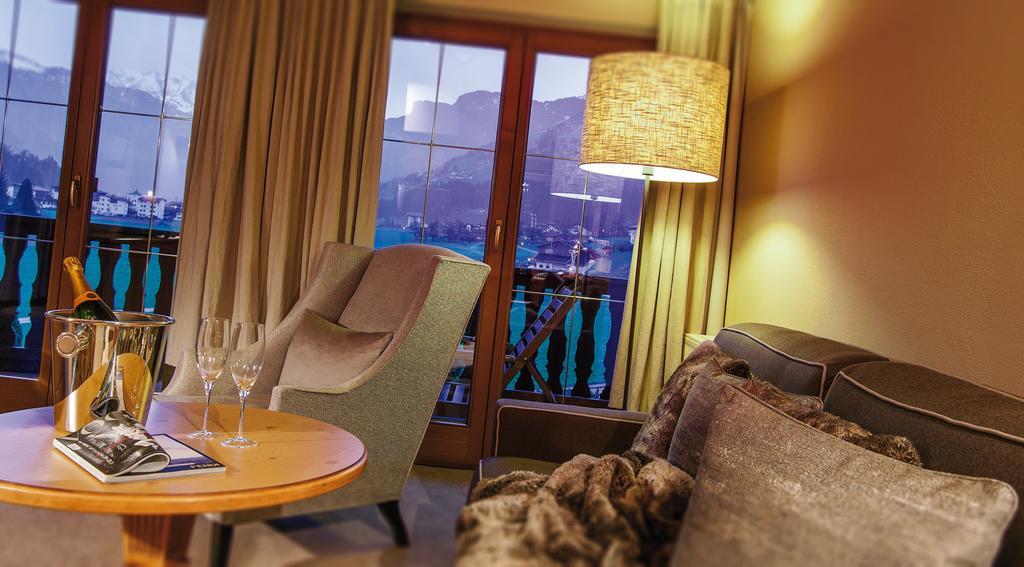 Villa Haidacher Relax & Lifestyle Apartments Zell am Ziller Rum bild