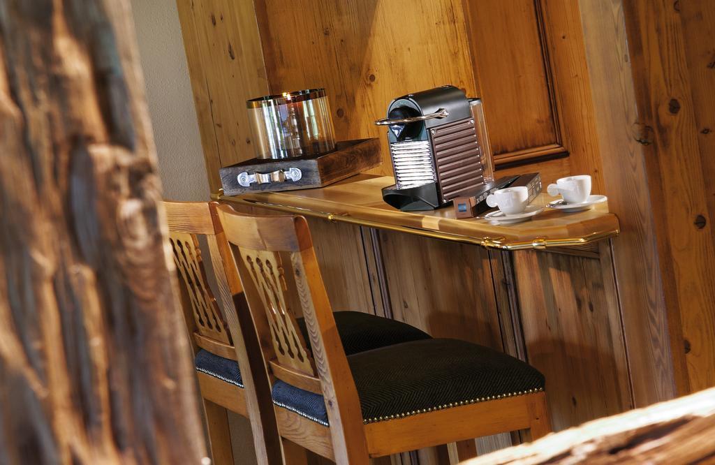 Villa Haidacher Relax & Lifestyle Apartments Zell am Ziller Rum bild